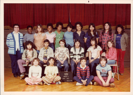 Sacred Heart Elementry 6th Grade 1976-1977