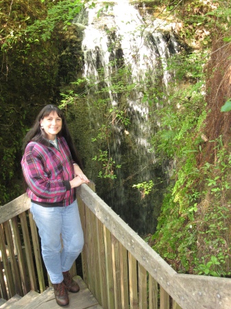 Hiking at Falling Waters State Park (FL)