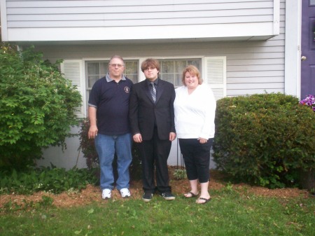 Zach on his way to Sr Ball 2008