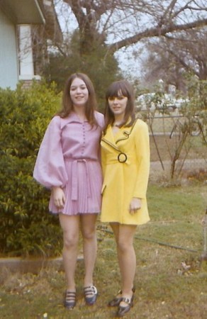 DEB & EDIE EASTER 1970