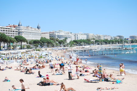 Cannes Croisette Beach