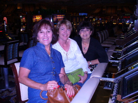 Vegas trio
