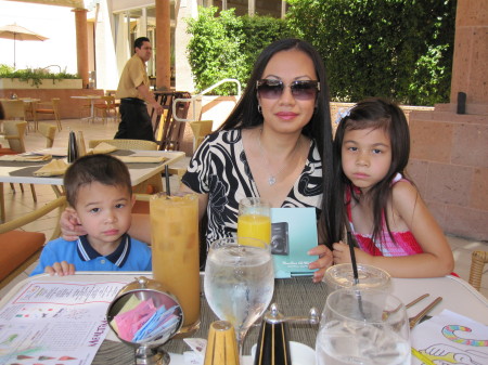 Mother's Day w/the kids, 5/2009
