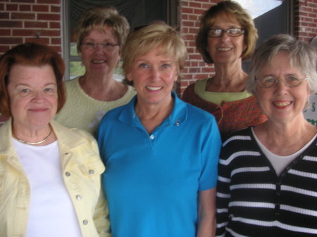 June, Bonnie, me, Geri and Cammy, 9/09, Minn.