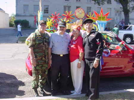 SAAFPA Group picture at a Veterans Parade