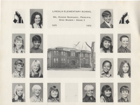 Miss Bauer&#39;s 3rd Grade Class 1971-72