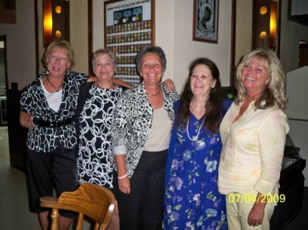 Linda P, Linda L., Nancy, Denise & Drollinger
