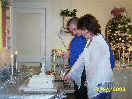 joe, angela cutting cake b