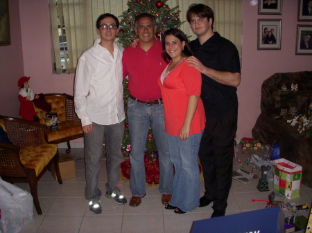 Matt, Me, Erica, & Tom - Christmas 2008