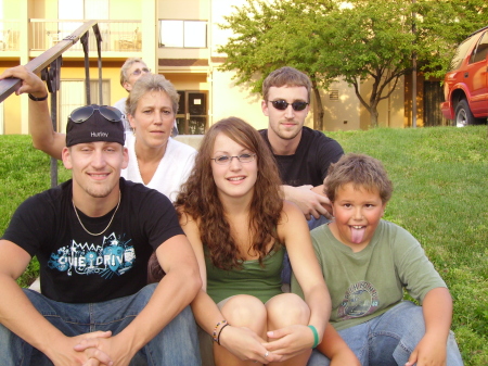 Ryan, Mom, Hannah, John, And Brandon