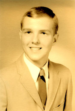 1967-Hank-Graduation-250