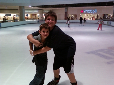 goofballs ice skating in Cntryside Mall