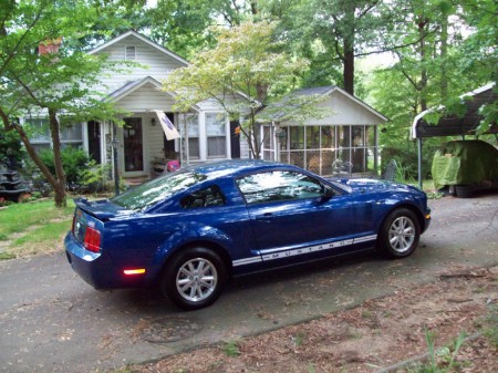 BETSY'S 2006 MUSTANG!!