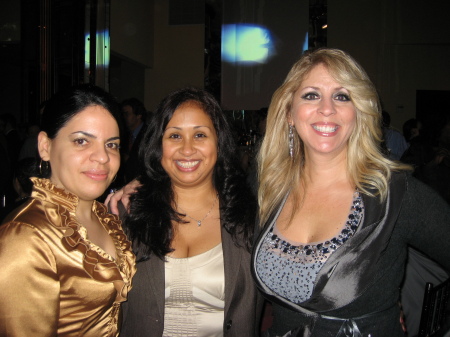 Angela, Miriam and Me - 12/08