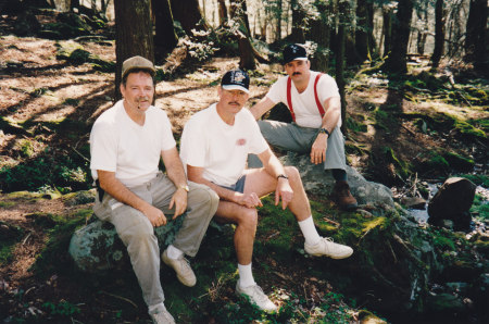 Hiking the Appalachian Trail in April - 1995