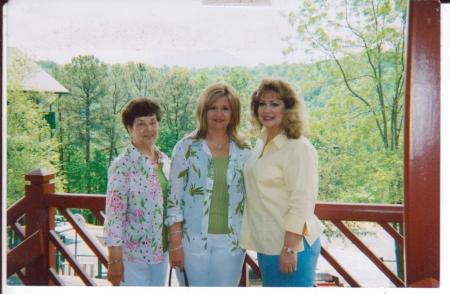 mom , me and Gayle