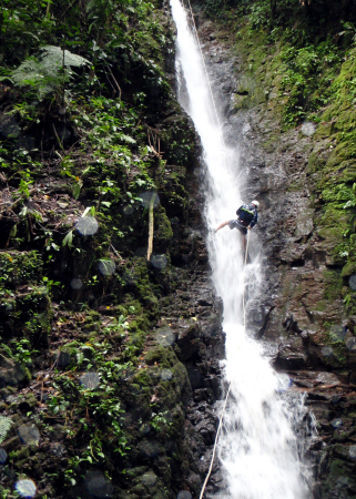 rappelling in Costa Rica