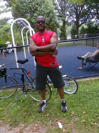 Bike Riding/Eisenhower Park