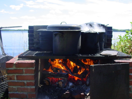 Cooking Lobsters by the lake in Maine