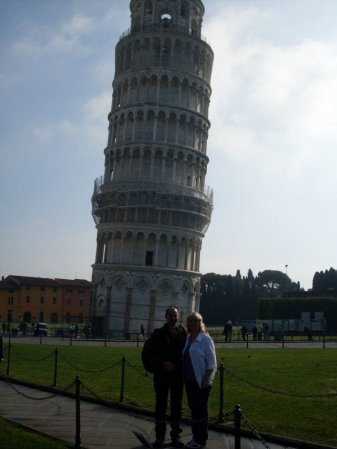 Leanining tower of pisa