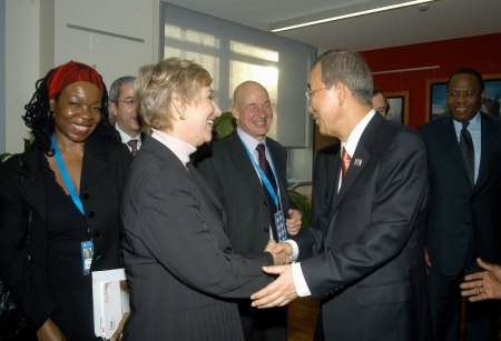 Meeting Ban Ki-Moon at World Food Summit  Rome