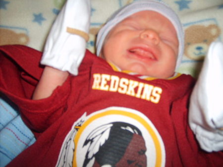 the dom cheering 4 the skins