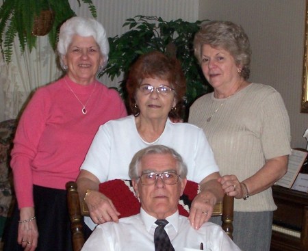 Lois, Thelma, Phyllis & Harold Stover