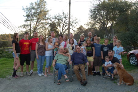 ALL The Family Pic 2009