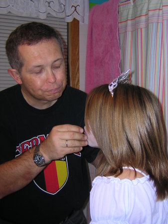Dad helps w/ halloween blood, 2008