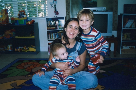 stephanie and her boys 2006