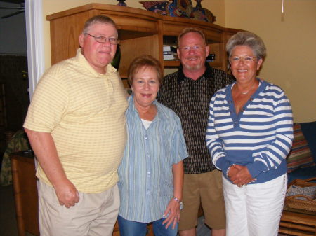 Sally and I visit with Larry and Candie Hansle