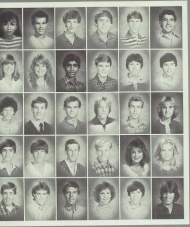 Darin Daniels' Classmates profile album