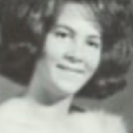 Carolyn Sue Thompson's Classmates profile album