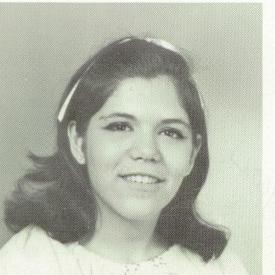 Phyllis Apuzzo's Classmates profile album