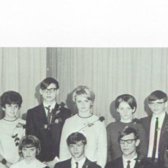 Linda Walker's Classmates profile album