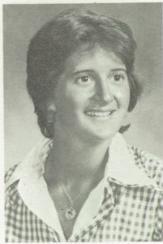 Linda Davis' Classmates profile album