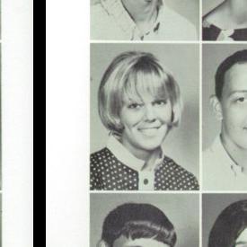 Debbie Owens' Classmates profile album