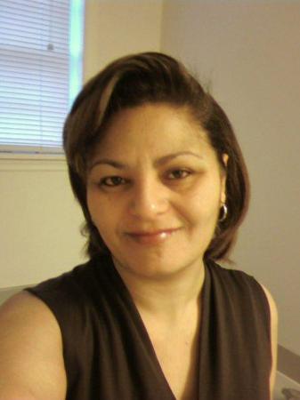 Linda Gonzalez's Classmates® Profile Photo