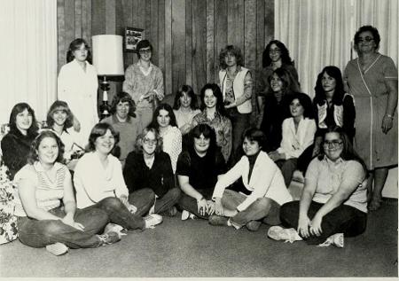 Debra Dowd's Classmates profile album