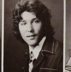 Lawrence Albers' Classmates profile album