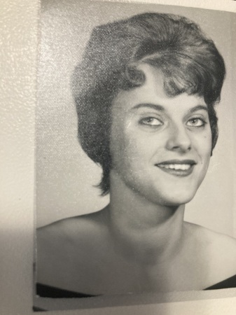 Bonnie (McJunkin) Wolcott's Classmates profile album