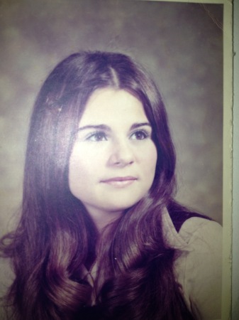 Wendy Reynolds' Classmates profile album