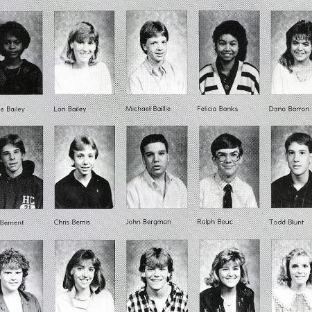 Lori Bailey's Classmates profile album