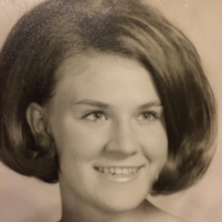 Patricia Arnold's Classmates profile album