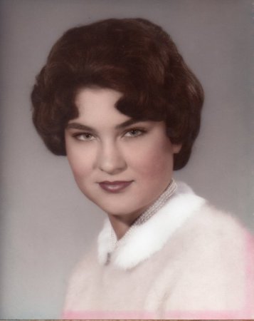 Dolores Taylor's Classmates profile album