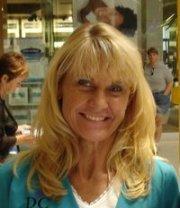 Lynne Kendall's Classmates® Profile Photo