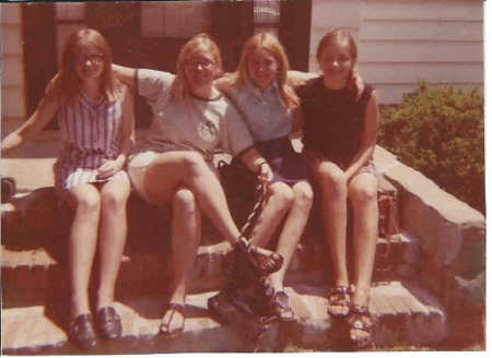 Christine Saunders' Classmates profile album