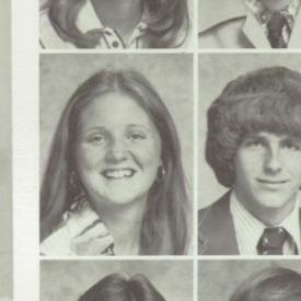 Kim Daniels' Classmates profile album