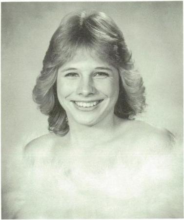 Shelli Sinclair's Classmates profile album