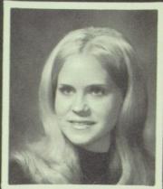 Debbie Davis' Classmates profile album